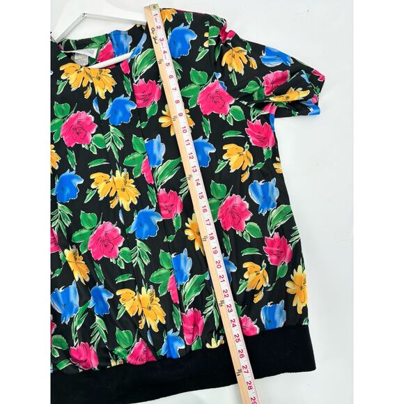 Top Notch Vintage Blouse Womens 20W Black Floral Print Short Sleeves Pleated - Picture 16 of 16